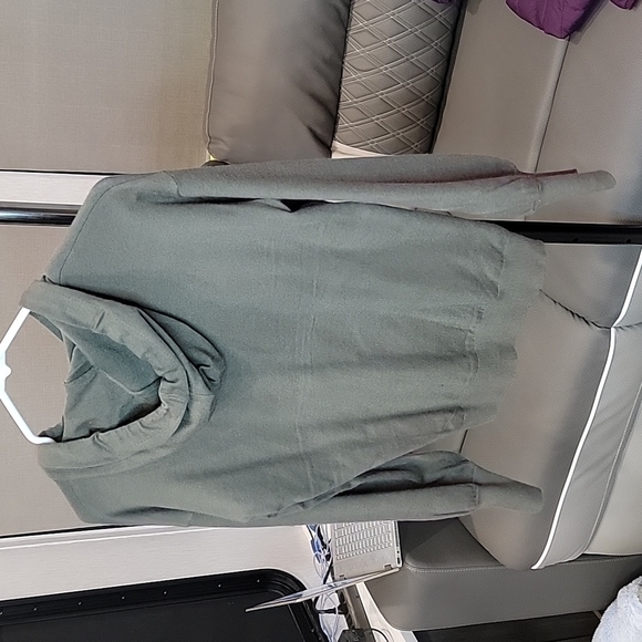 𝅺PHILOSOPHY - Picture 2 of 3